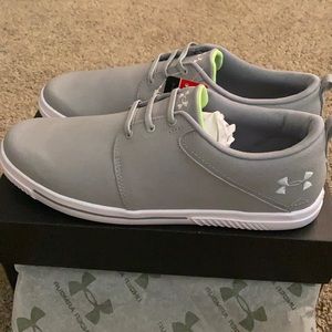 NWT Under Armor grey canvas street shoes Sz 11